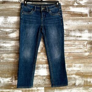 Simply Vera by Vera Wang Straight Blue Jeans size 6